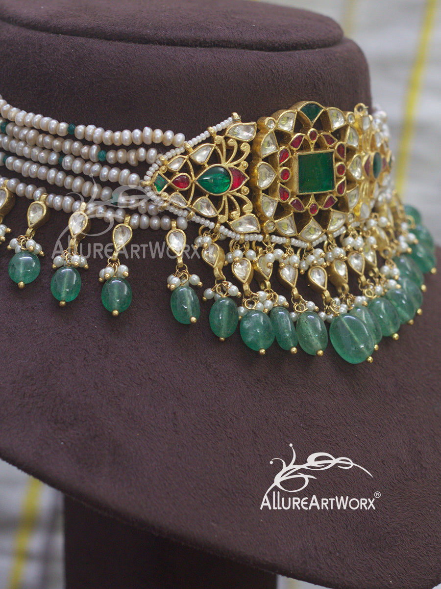 Traditional Choker(kesi pearls)